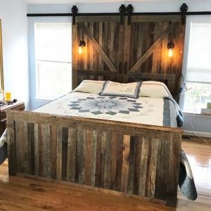 Barn Wood Bed with Barn Door Headboard 