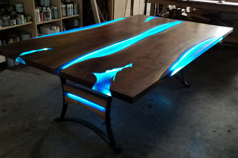 Glow In The Dark Dining Room Table