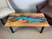 Cherry Epoxy Resin Coffee Table With Sand And Pebbles